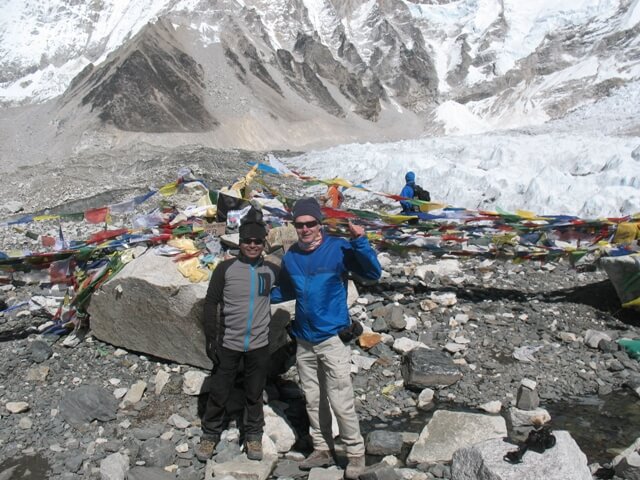 Joakim & Saran i Everest Base Camp