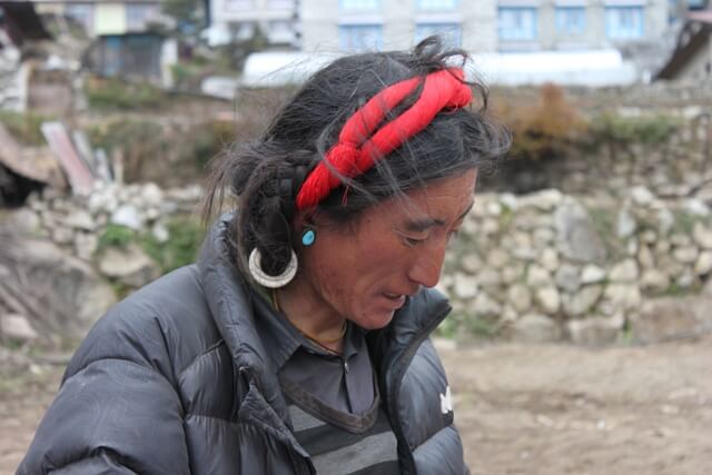 Tibetansk forsaljare i Namche