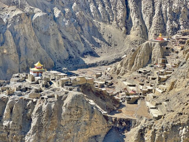 Experience time travel! At the village of Phu, one can feel like you have been teleported hundreds of yeas back in time. This village in the Nar Phu Valley is an isolated village which was once a Khampa settlement. Khampas were Tibetan warriors known for their fierce independence and nomadic lifestyle. The fortress-like architecture, Tibetan traditions, rugged mountaineous landscapes, resilient villagers, and the spiritual ambience of this place- one can’t help but get enchanted!
#narphuvalleytrek #photographytrek #trekking #mountain #annapurnacircuit #nepal #raredestinations #uniquedestinations #photographytour #hionlifeadventures